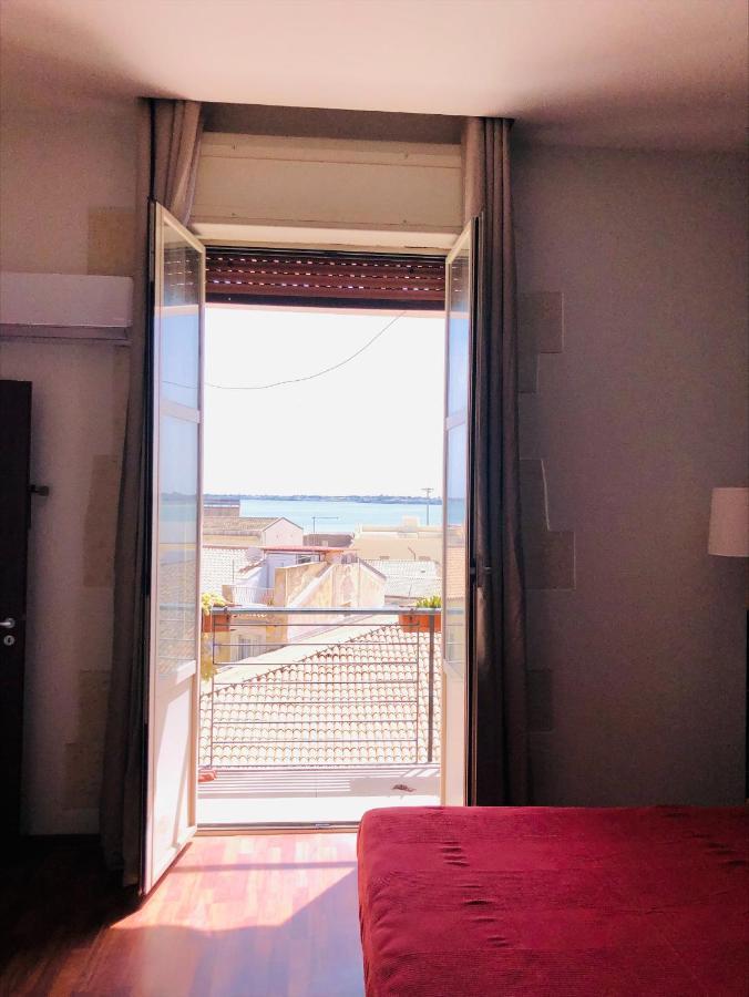 Marconi Sunset Apartment Сиракуза Екстериор снимка
