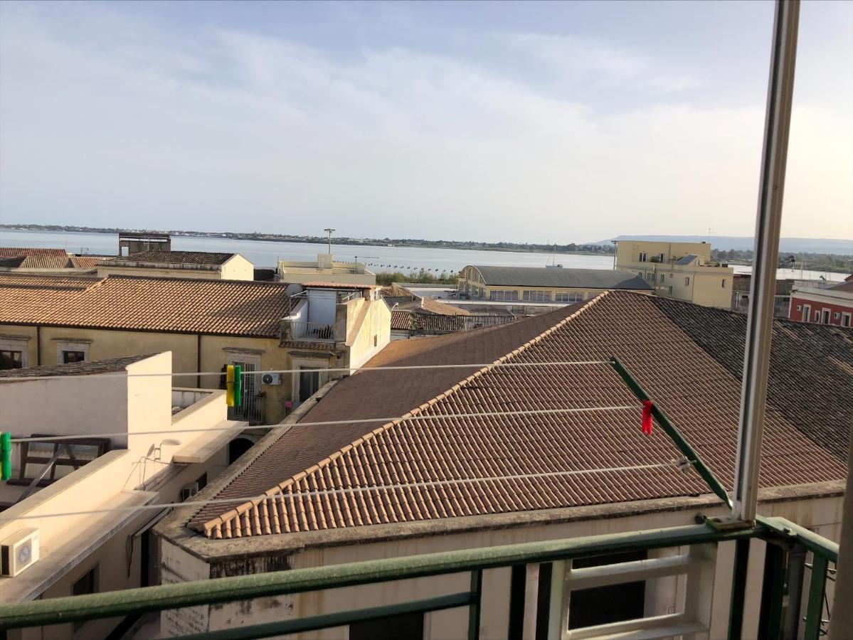 Marconi Sunset Apartment Сиракуза Екстериор снимка